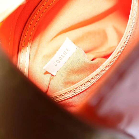 LOUIS VUITTON Monogram Vernis Fluo Reade PM Hand Bag Red LV Auth - Picture 14 of 16